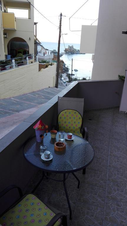 Mades Magic Place Agia Pelagia Екстериор снимка