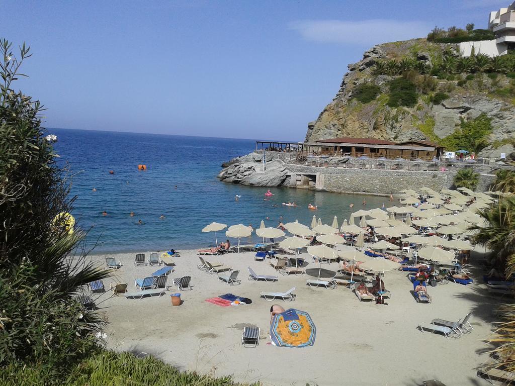 Mades Magic Place Agia Pelagia Екстериор снимка